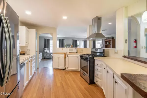 Ojai, CA 93023,950 woodland #40