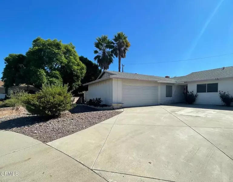 748 Lois Avenue, Newbury Park, CA 91320