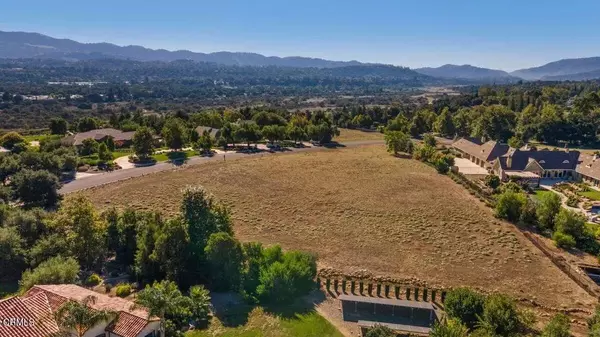 Ojai, CA 93023,0 MacDonald