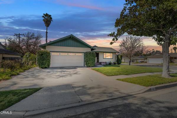 Ojai, CA 93023,201 Descanso Avenue