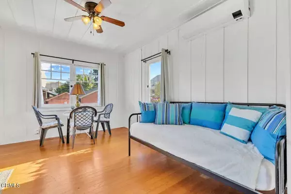 Ventura, CA 93001,39 S Laurel Street