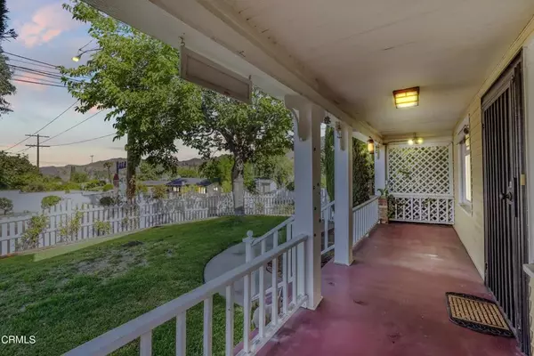 Sunland, CA 91040,11028 Whitegate Avenue