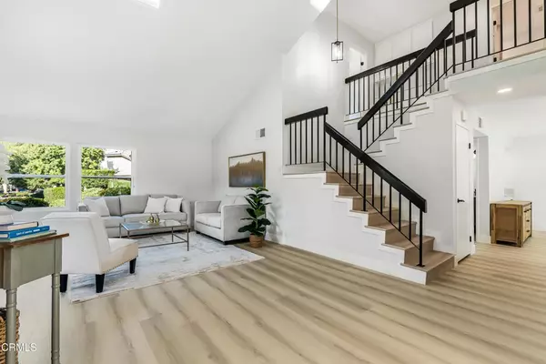 Newbury Park, CA 91320,2406 Yew Drive