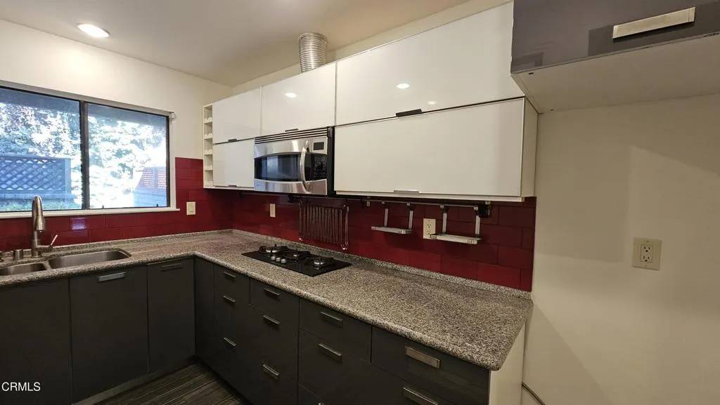 Ventura, CA 93001,307 Rosewood Street