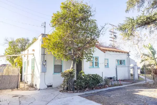 Van Nuys, CA 91406,6960 VALJEAN