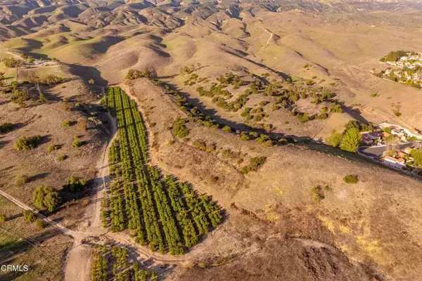 Moorpark, CA 93021,15299 Middle Ranch Rd.