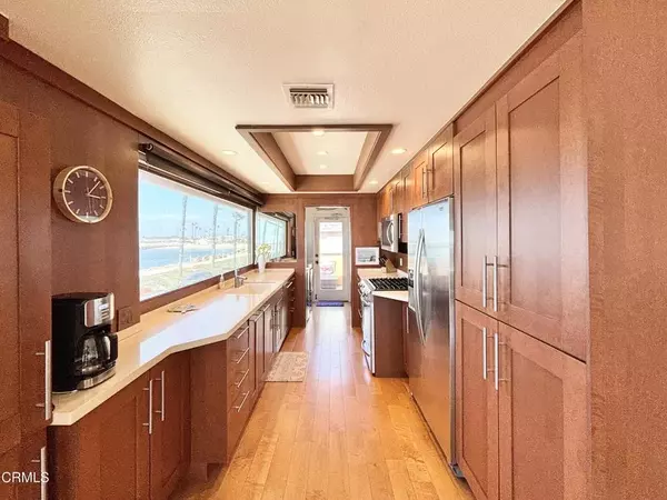 Oxnard, CA 93035,2524 Ocean Drive