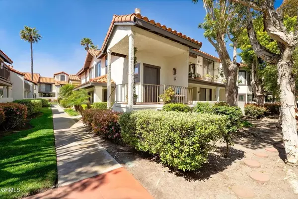 Oxnard, CA 93035,2216 Martinique Lane