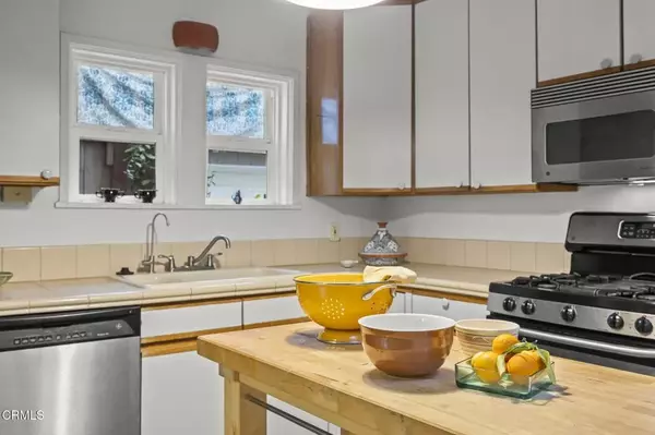 Ojai, CA 93023,309 Topa Topa Drive