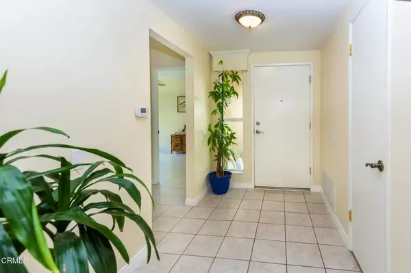 Camarillo, CA 93012,15413 Village 15