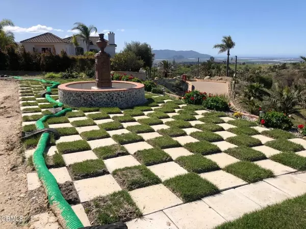 48 Altamont, Camarillo, CA 93010