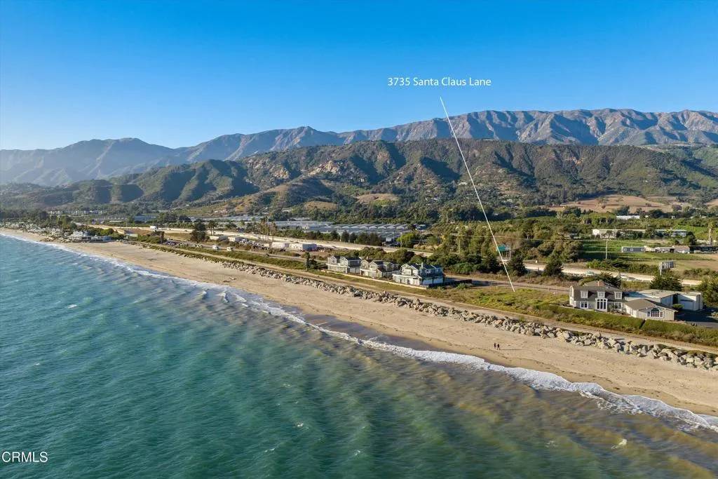 Carpinteria, CA 93013,3735 Santa Claus