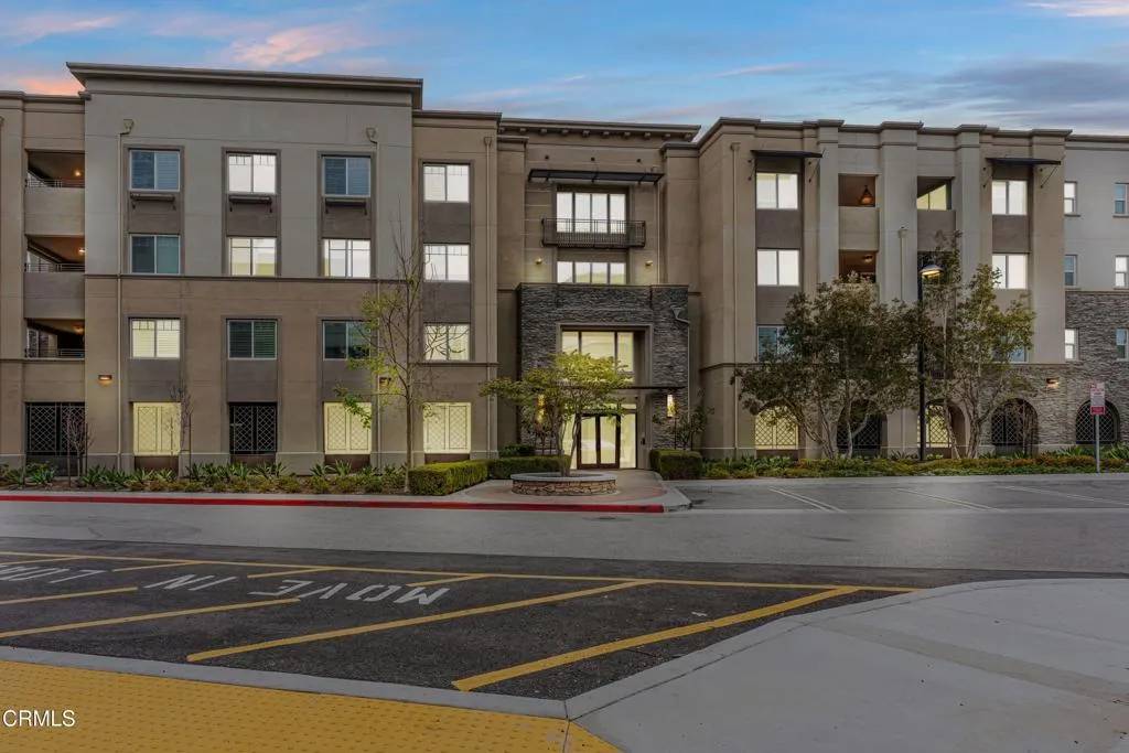 2810 Wagon Wheel Road #402, Oxnard, CA 93036