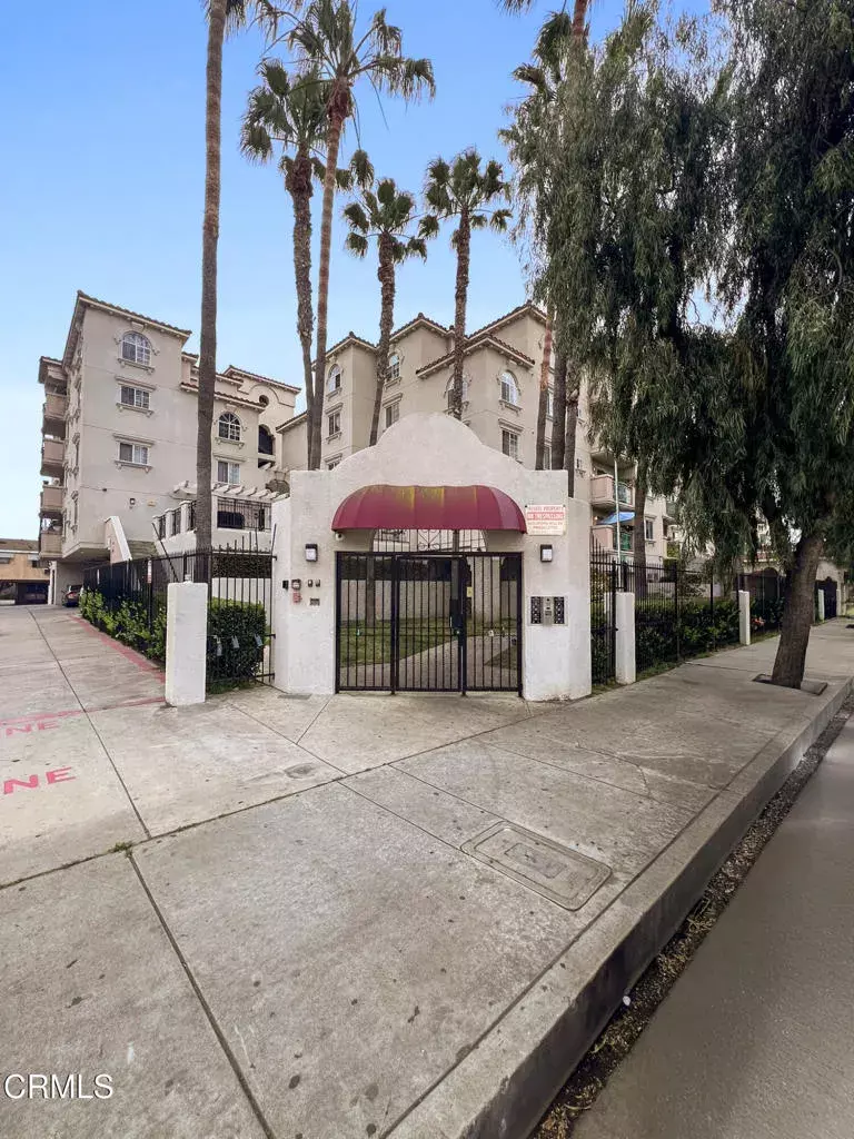 Huntington Park, CA 90255,7018 Rita Avenue #310