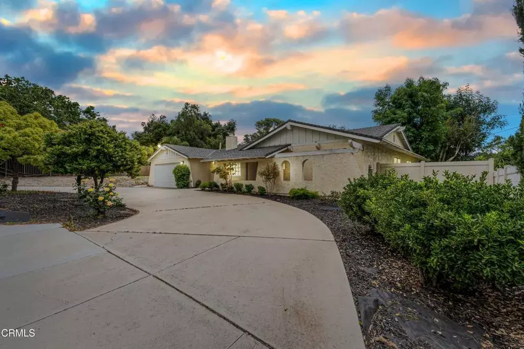 Thousand Oaks, CA 91362,2250 E Hillcrest Drive