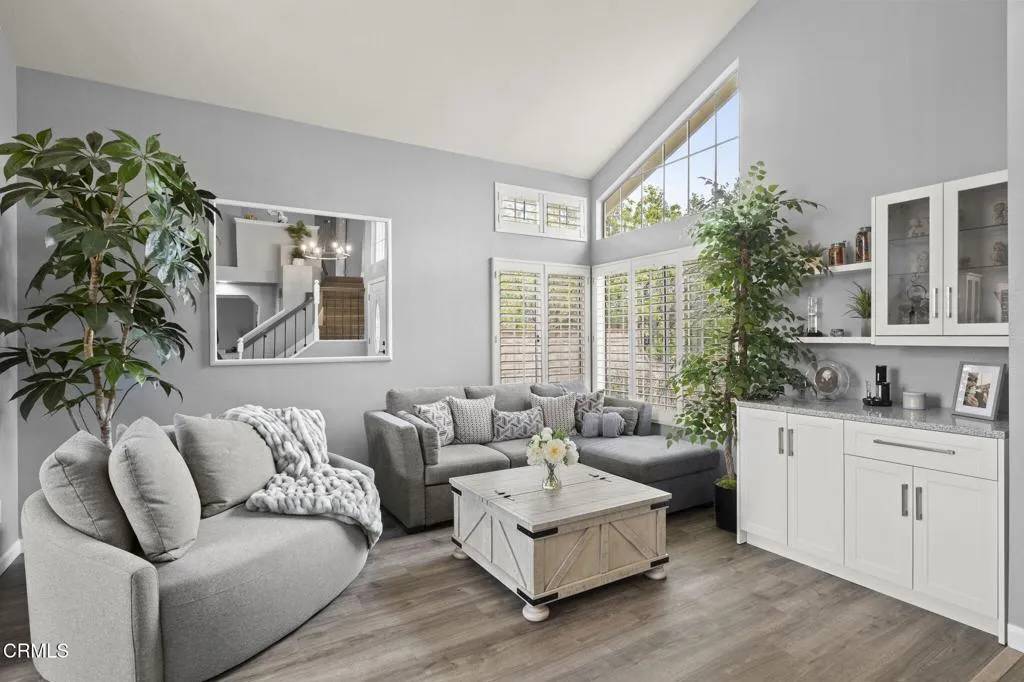 Castaic, CA 91384,30044 Desert Rose Drive