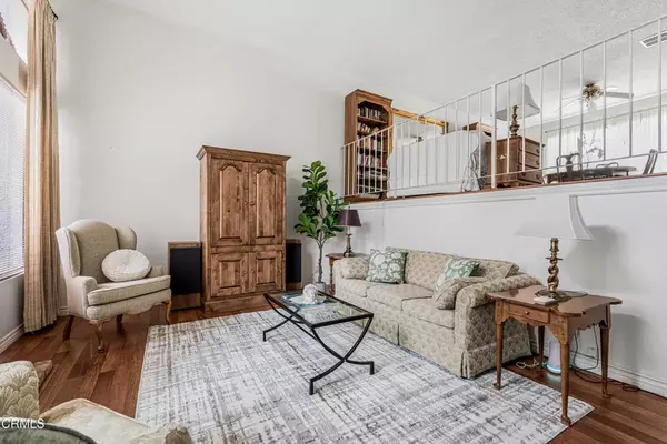 Calabasas, CA 91302,26011 Alizia Canyon Drive #C