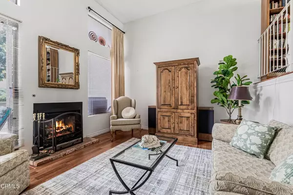Calabasas, CA 91302,26011 Alizia Canyon Drive #C