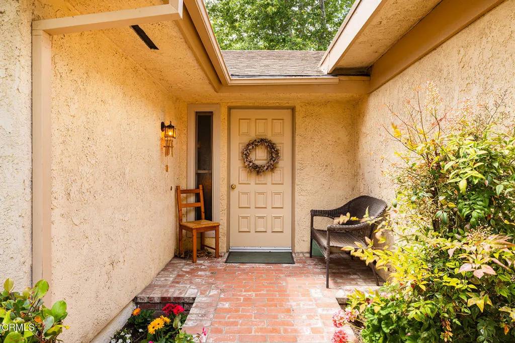 Camarillo, CA 93012,23111 Village 23
