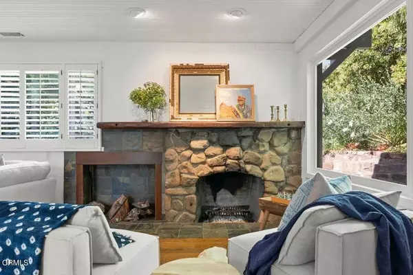 Ojai, CA 93023,4158 Grand Avenue