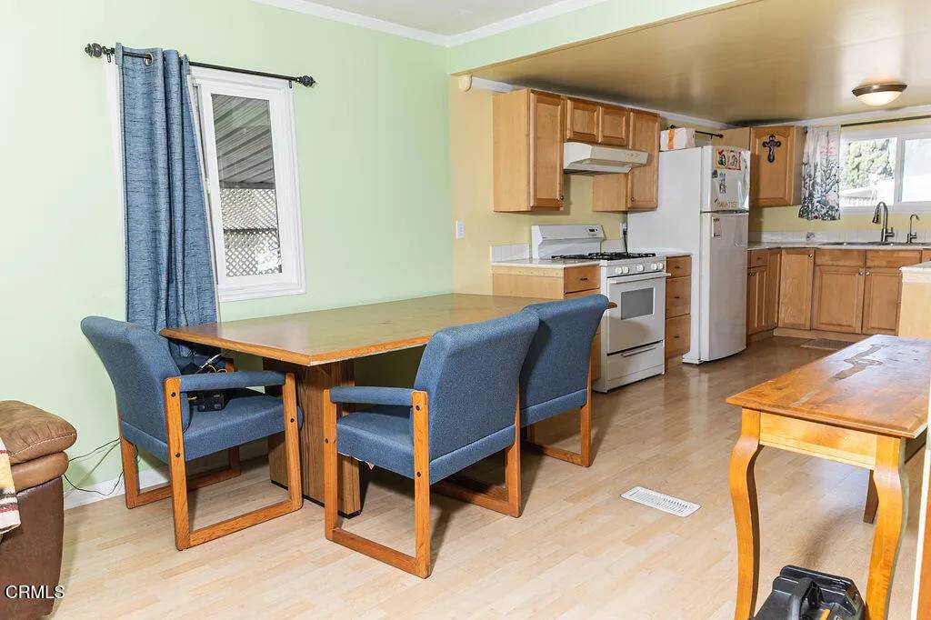 Santa Paula, CA 93060,710 W Harvard #46