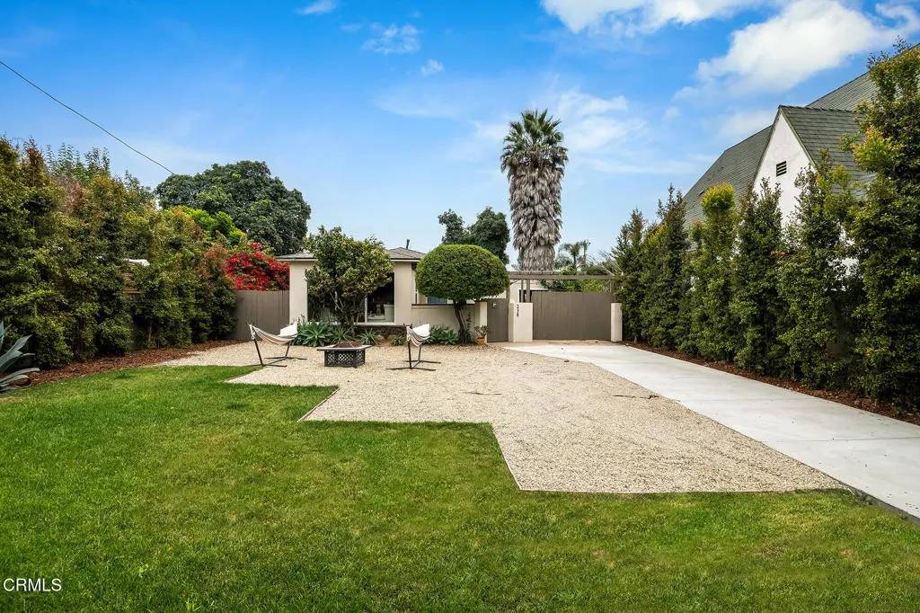 238 W Center Street, Ventura, CA 93001