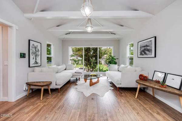 238 W Center Street, Ventura, CA 93001