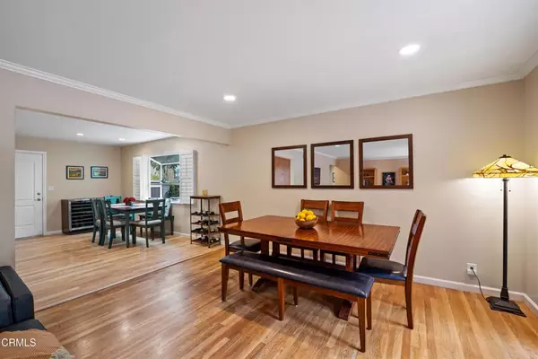 Ventura, CA 93003,5489 N Bryn Mawr Street