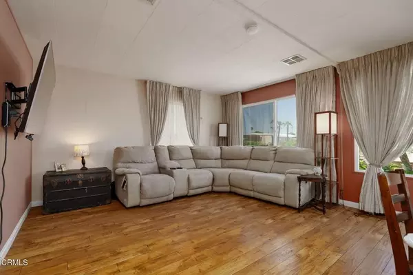Oxnard, CA 93033,360 Lowell #186
