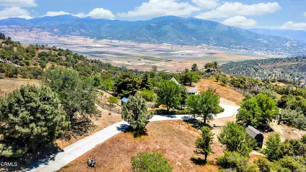 Tehachapi, CA 93561,21860 Buckthorne Court