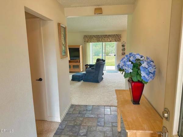 Camarillo, CA 93012,40019 Village 40