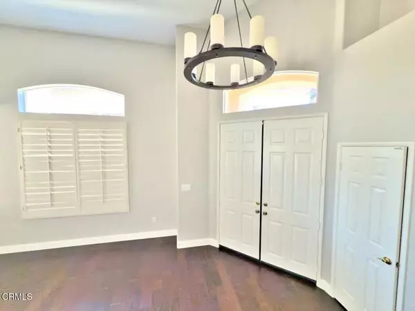 Camarillo, CA 93012,2052 Santo Domingo