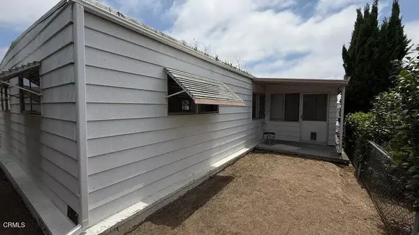 Ventura, CA 93003,48 Whitman #48