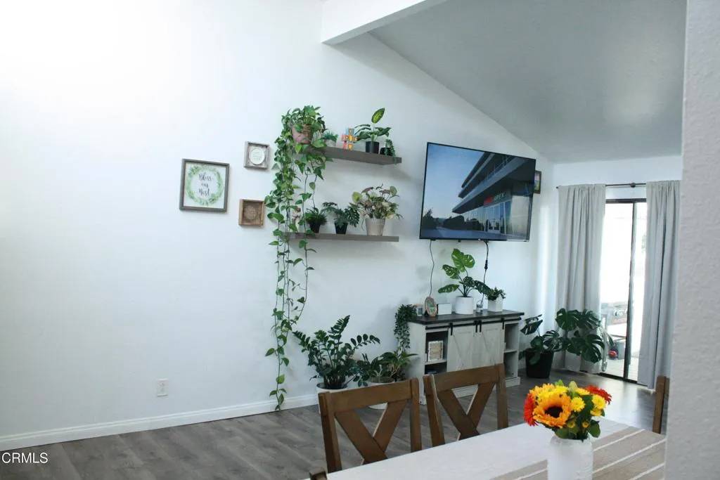 Oxnard, CA 93033,5246 Longfellow Way