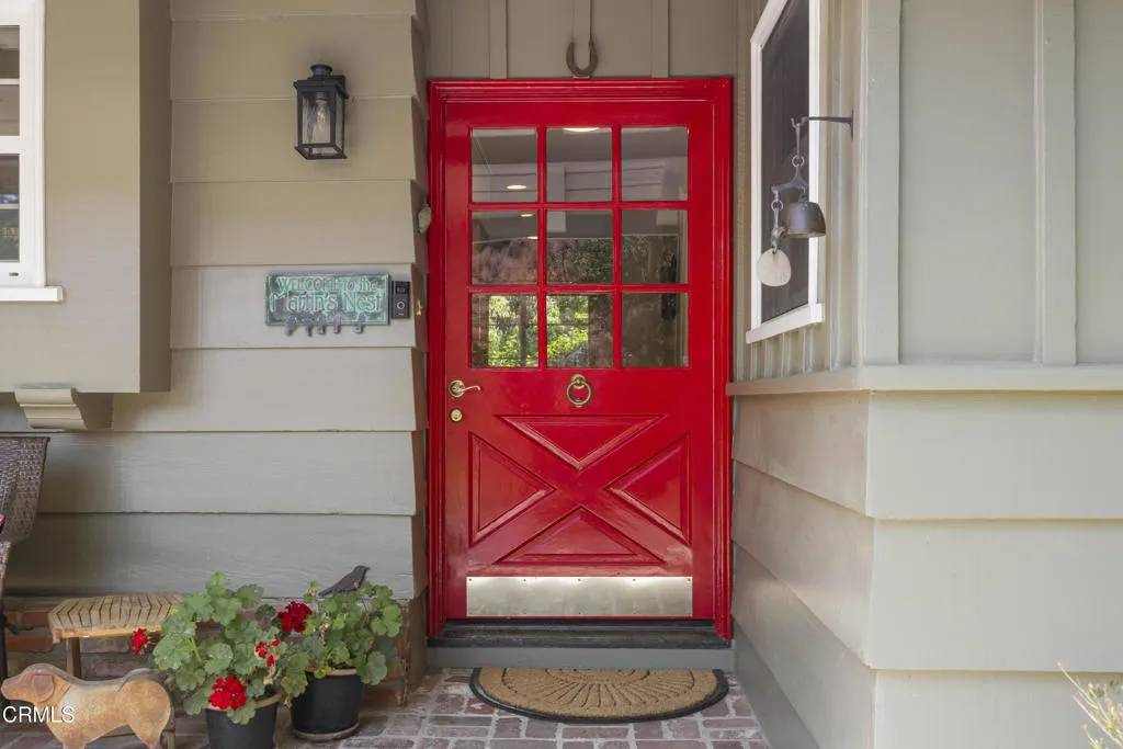 2547 Stokes Canyon Road, Calabasas, CA 91302