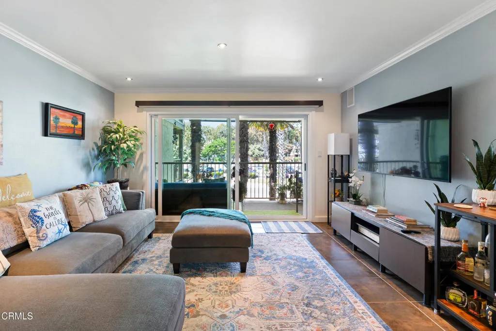 Port Hueneme, CA 93041,542 Ebbtide Circle