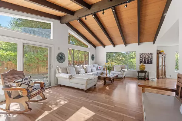 Oak View, CA 93022,2100 Valley Meadow Drive