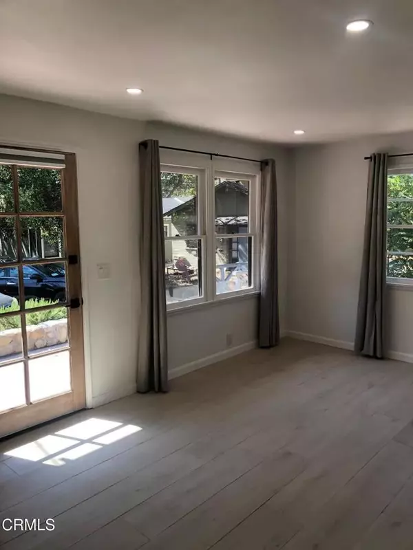 Ojai, CA 93023,412 Mallory Way #16