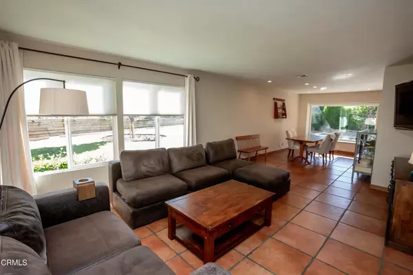 Calabasas, CA 91302,548 Live Oak Circle Drive