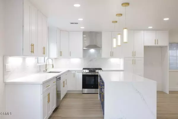 Simi Valley, CA 93063,6015 Peppertree Lane