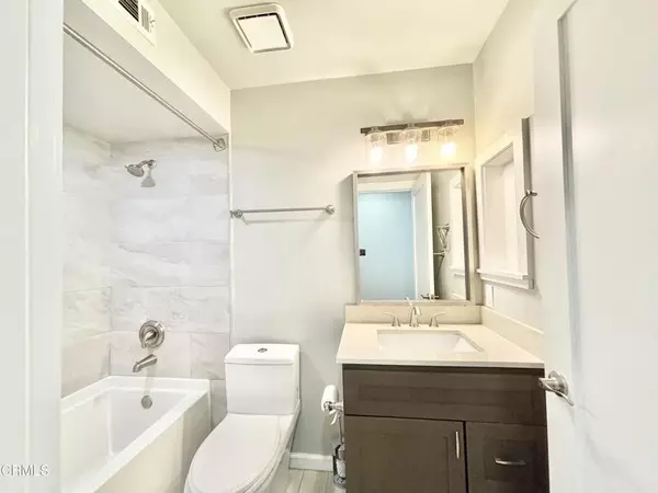 Ventura, CA 93003,4987 Sullivan Street