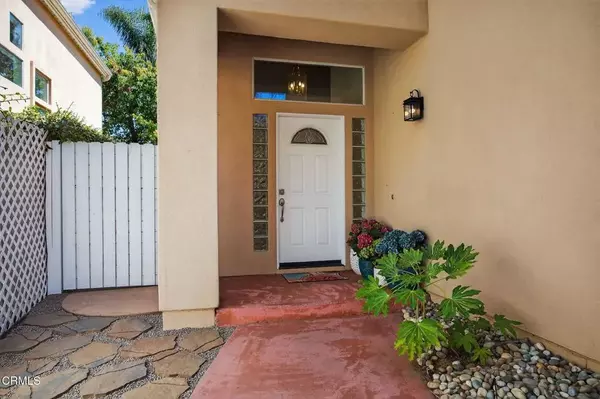Ventura, CA 93004,7748 Paso Robles Street
