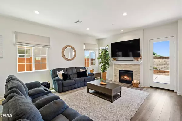 Oxnard, CA 93036,1521 Thorpe Trail