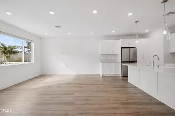 Ventura, CA 93003,2406 Haley Point Drive