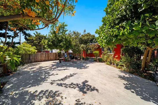 Los Angeles, CA 90001,1449 E 75th Street