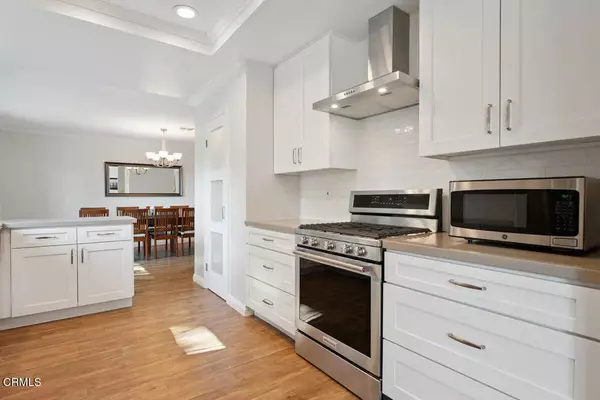 Newbury Park, CA 91320,354 Larch Crest Court