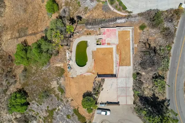 Camarillo, CA 93010,609 W Highland