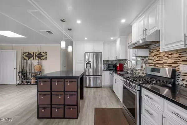 Ventura, CA 93001,1215 Anchors Way Dr. Spc 289