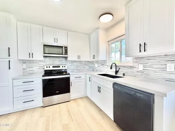 Port Hueneme, CA 93041,203 E Elfin Green