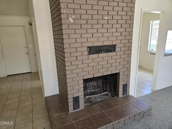 Lancaster, CA 93535,44502 2nd Street East